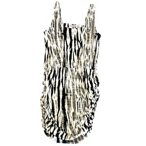 Tart Black & White tie-dye side ruched dress